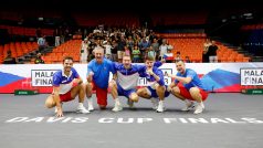 Čeští tenisté byli ve Valencii stoprocentní a slaví postup do čtvrtfinále Davis Cupu