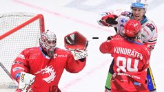 Finále hokejové extraligy mezi Pardubicemi a Třincem se za nerozhodného stavu 1:1 na zápasy stěhuje do Slezska