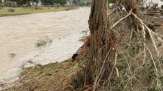 Řeka Ahr po ničivých záplavách