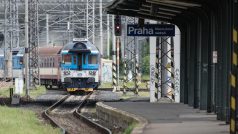 vlak Českých drah, motorový vůz 854, Masarykovo nádraží, ilustrační foto