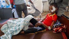 „Kvůli válce jsme se skrývali a žili v jeskyni déle než čtyři měsíce,“ popisuje strýc čtrnáctiletého chlapce z provincie Tigraj. Hladomor v regionu ohrožuje desítky tisíc dětí