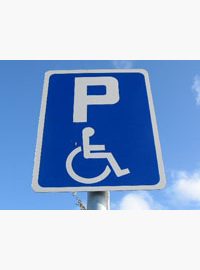 parkoviště pro zdravotně postižené