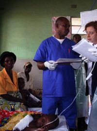 Centrum pro léčbu cholery, Likasi, provincie Katanga. Od října 2007, kdy epidemie propukla, je konečný počet pacientů 2543. Dosud v centrech pro léčbu cholery zemřelo 49 lidí.