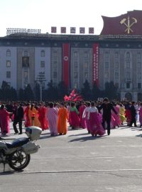 Taneční slavnosti na Kim Ir-senově náměstí, Pchjongjang