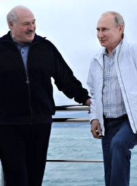 Běloruský prezident Alexandr Lukašenko a ruský prezident Vladimir Putin v Soči