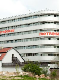 Budova Metrostav v Praze 8