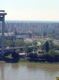 Bratislava Petržalka, Nový most