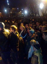 Demonstrace v Budapešti proti údajnému ničení republiky a za svobodu médií