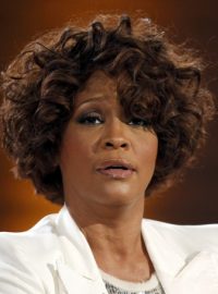 Zpěvačka Whitney Houston v německém soutěžním pořadu – fotografie z roku 2009