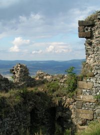 Zřícenina hradu Ralsko nedaleko Mimoně