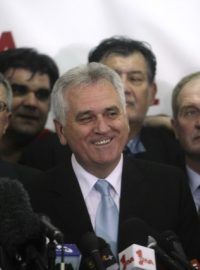 Čerstvě zvolený srbský prezident Tomislav Nikolič