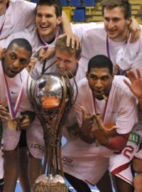 Basketbalisté Nymburka slaví obhajobu mistrovského titulu