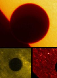 Kompozitní snímek přechodu Venuše přes sluneční disk z družice SOHO v roce 2004