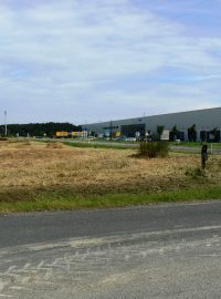 Průmyslová zona u Kostelce poblíž dálnice D5
