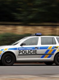 Policie, policejní auto (ilustrační foto)