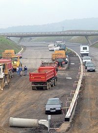 Výstavba dálnice (ilustrační foto)