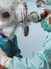 Liberecká nemocnice nakoupila přístroje za 21,7 milionu korun pro léčení cévních mozkových příhod i nádorových onemocnění