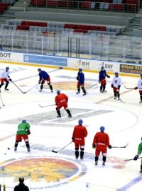 Trénink české hokejové reprezentace v Soči před sobotním utkáním se Švédskem
