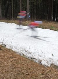 Jen s vypětím všech sil zajistili pořadatelé v německém Oberhofu konání prvních dvou závodů Tour de Ski