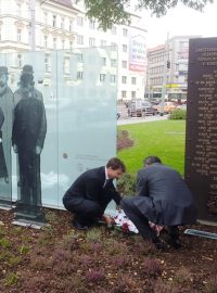 V Praze 9 Vysočanech byl odhalen nový pomník Emilu Kolbenovi