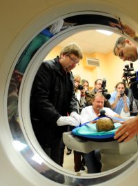 Táborská nemocnice vytvořila pomocí počítačové tomografie 3D snímek údajné lebky Jana Žižky z Trocnova