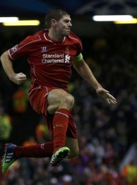 Steven Gerrard strávil v Liverpoolu celou svou dosavadní kariéru