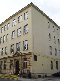 Budova Literární akademie Josefa Škvoreckého