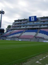 Andrův stadion má kapacitu 12 500 diváků