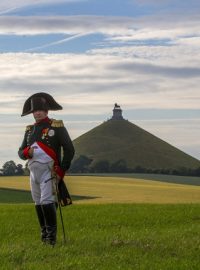 Belgie si sérii vzpomínkových akcí připomíná 200. výročí bitvy u Waterloo, kde Napoleon utrpěl drtivou porážku