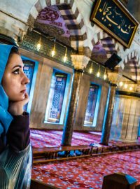 žena v mešitě, mešita, žena, islám, muslimka