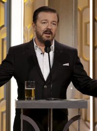 Moderátor slavnostního předávání Zlatých glóbů, britský komik Ricky Gervais.