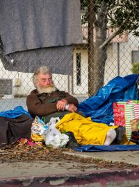 Člověk bez domova (ilustrační foto)