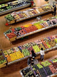 supermarket, zelenina, ovoce, nakupování