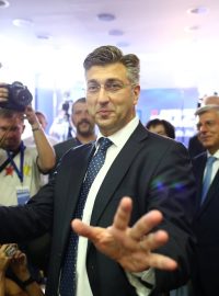 Andrej Plenković, předseda chorvatské strany HDZ