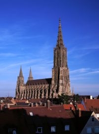 Německé město Ulm řeší problém s nejvyšším kostelem světa