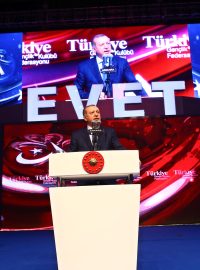 Turecký prezident Erdogan na kampani před dubnovým referendem