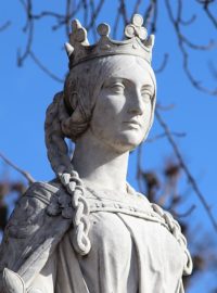 Žena; socha; královna (ilustrační foto)
