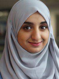 Eman Ghalebová je 21letá studentka žurnalistiky a aktivistka