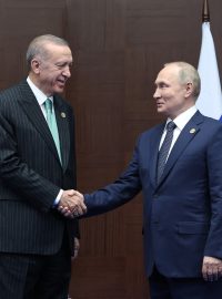 Turecký prezident Recep Tayyip Erdogan a jeho ruský protějšek Vladimir Putin (13. října 2022)