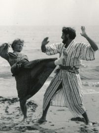 Jan Vodňanský a karate s Vladimírem Mertou u Černého moře (rok 1981)