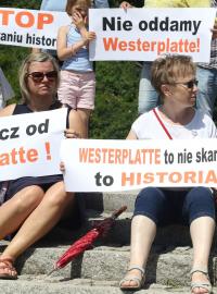 Protesty na na poloostrově Westerplatte