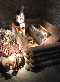 Mumii Oči-baly vystavuje gornoaltajské etnografické muzeum
