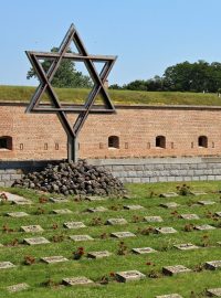 Památník v bývalém koncentračním táboře Terezín