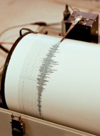 Seismograf, zemětřesení (ilustrační foto)