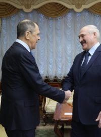 Ruský ministr zahraničí Sergej Lavrov se v Minsku sešel s běloruským prezidentem Alexandrem Lukašenkem