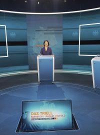 První televizní debata před německými volbami: zleva Armin Laschet, Annalena Baerbocková a Olaf Scholz