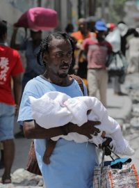 Na Haiti zuří válka gangů