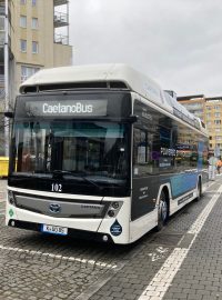 Mostecký dopravní podnik testuje autobus na vodík