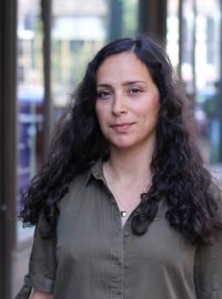 Česká novinářka afghánského původy Fatima Rahimi