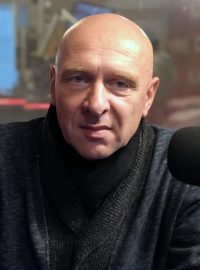 Český vyšetřovatel Vladimír Dzuro